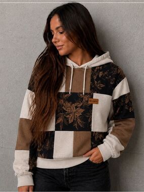 Upcycled Wrangler Patchwork Leaf Bleaching Hoodie Beige, Brown, Black Sweater